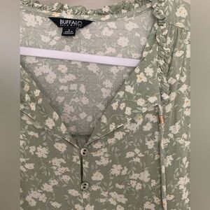 Short sleeve boho style top